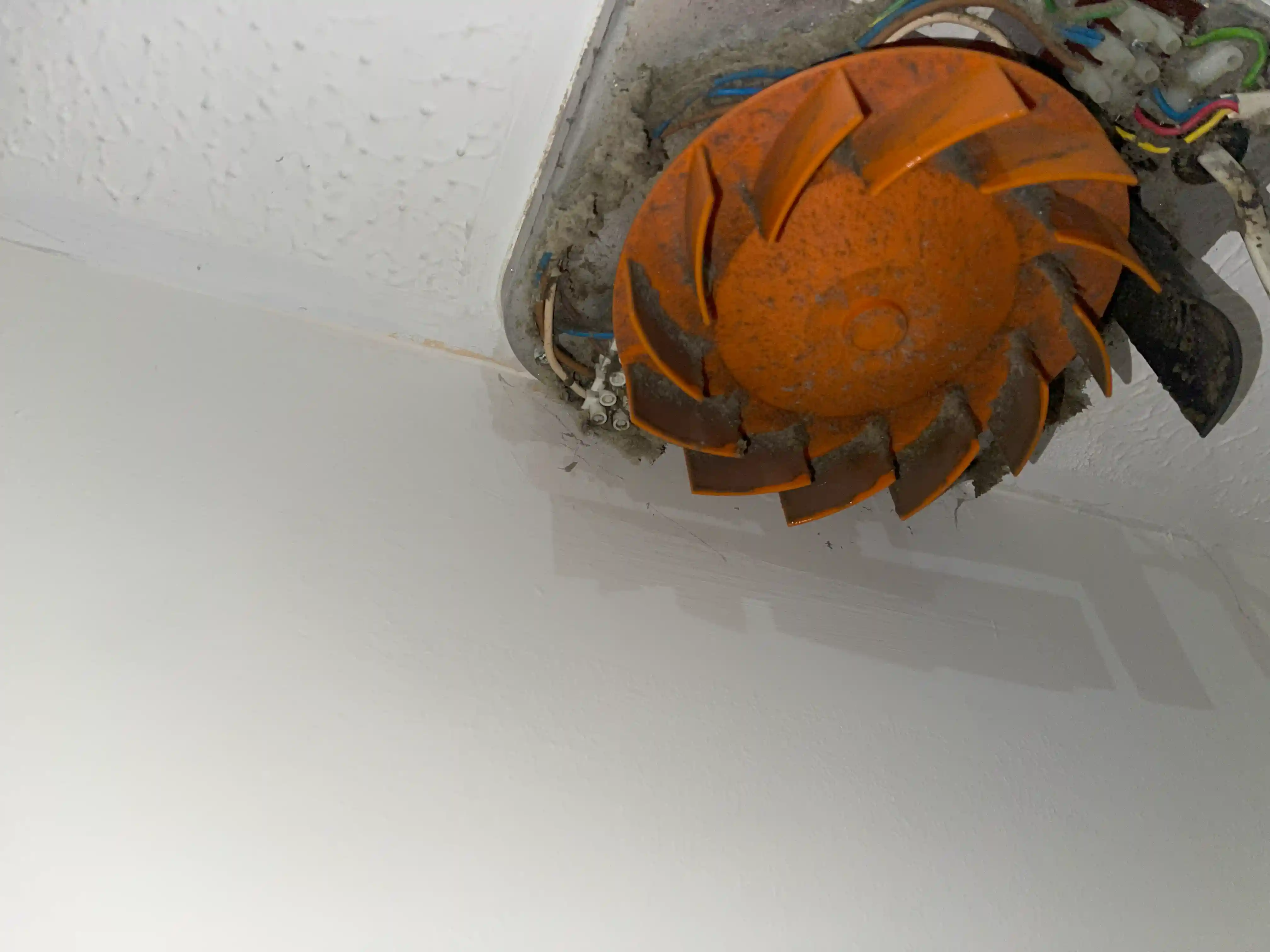 24 Hours Emergency Electrician near Chislehurst